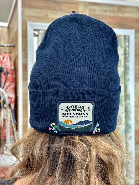 EMBROIDERED BEANIE