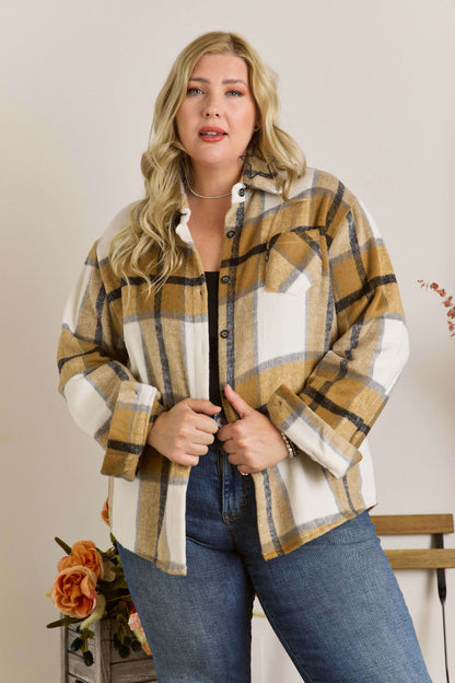 PLUS SIZE PLAID FLANNEL SHACKET