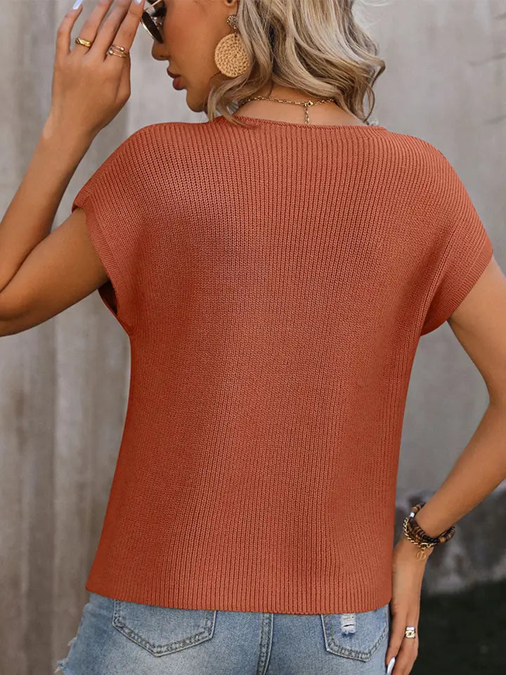 Woman's Round Neck Top