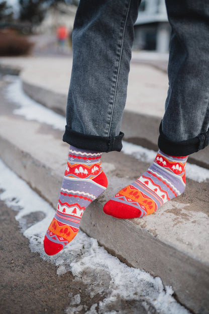 Tree Snowflake Socks - Red/Purple