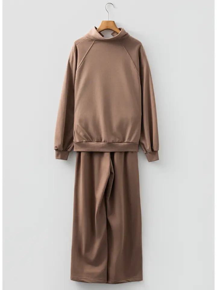 Polo Pullover and Drawstring Sweatpants Set