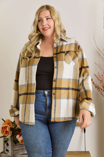 PLUS SIZE PLAID FLANNEL SHACKET