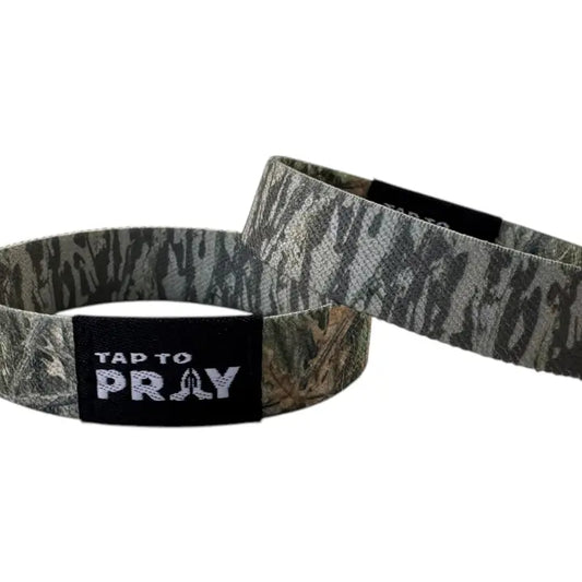 Bark Camo Tap & Pray