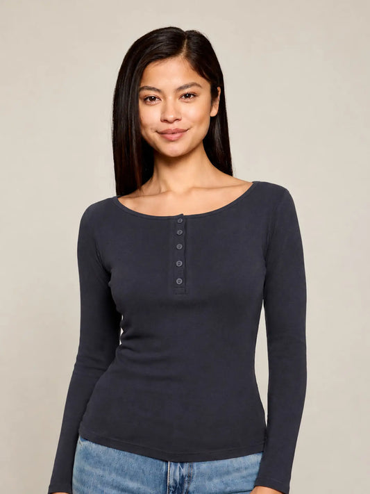 Scoop Neck Long Tee - Blk