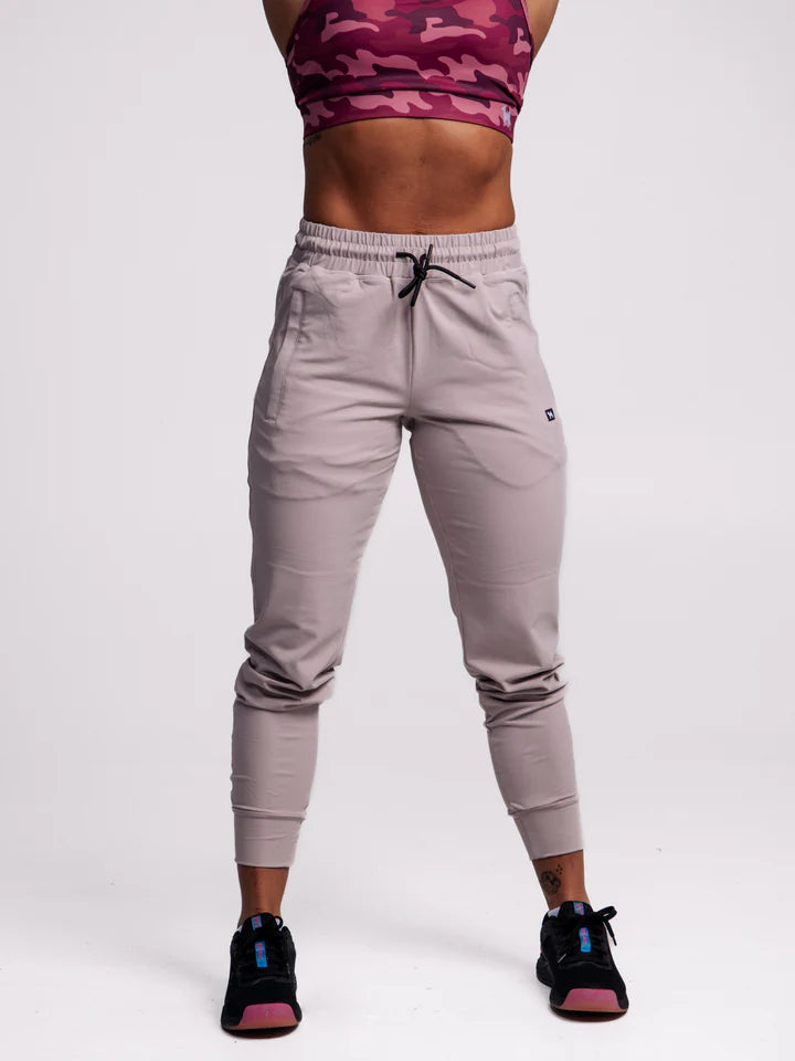 STRIKE JOGGERS