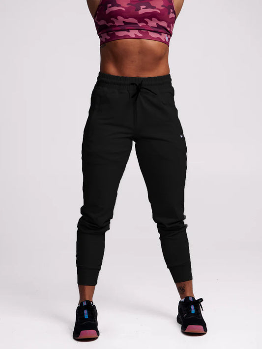 STRIKE JOGGERS